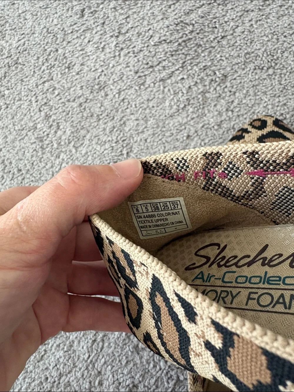 Skechers Air Cooled Brown Cheetah Ballet Flat Memory Foam Women's 8 Knit